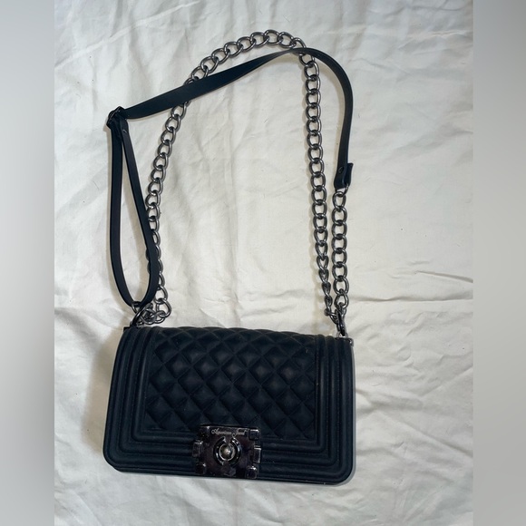 Purse - Picture 2 of 2